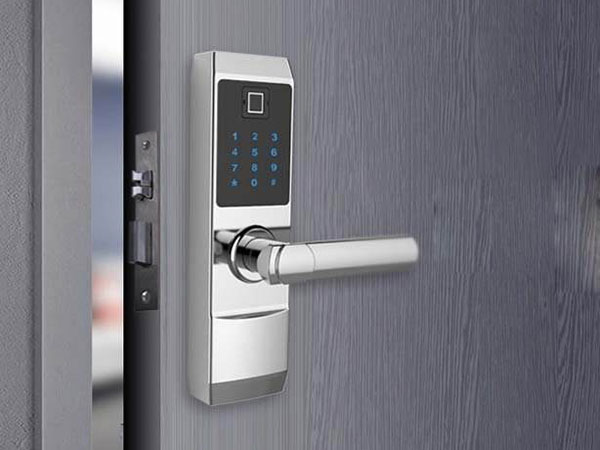 双鸭山24小时上门开锁公司