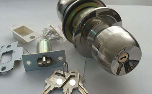 双鸭山24小时上门开锁公司