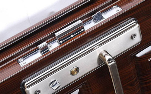 双鸭山24小时上门开锁公司